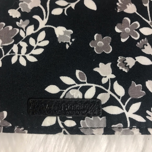 Vera Bradley Black and Gray Check cover - Picture 2 of 6